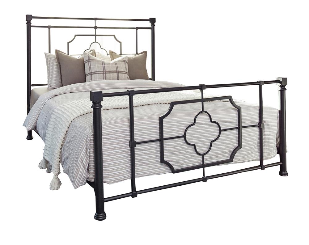 Paskay - Paskay Eastern King Metal Panel Bed Matte Black
