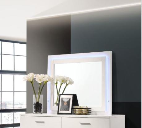 Felicity - Felicity Mirror Glossy White with LED Light