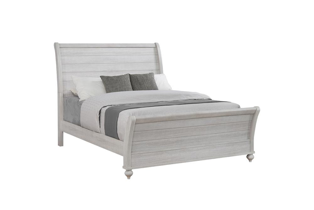 Stillwood - Stillwood Queen Sleigh Panel Bed Vintage Linen