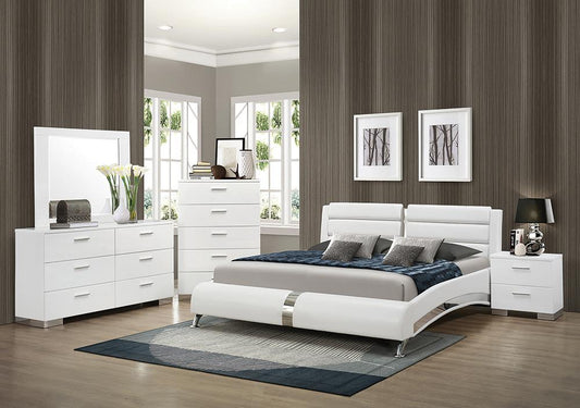 Jeremaine - Jeremaine Bedroom Set with Plank Headboard Glossy White