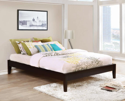 Hounslow - Hounslow Queen Universal Platform Bed Cappuccino