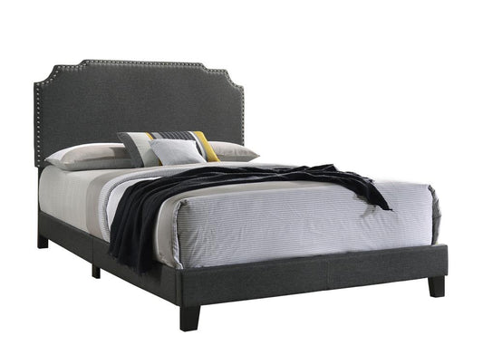 Tamarac - Tamarac Upholstered Nailhead Queen Bed Grey