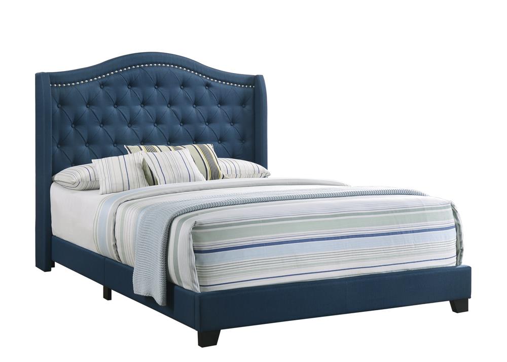 Sonoma - Sonoma Camel Back Queen Bed Blue