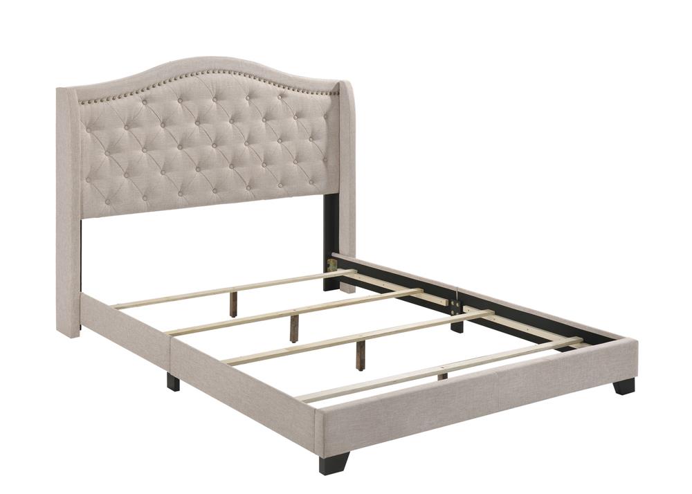 Sonoma - Sonoma Camel Back Queen Bed Beige