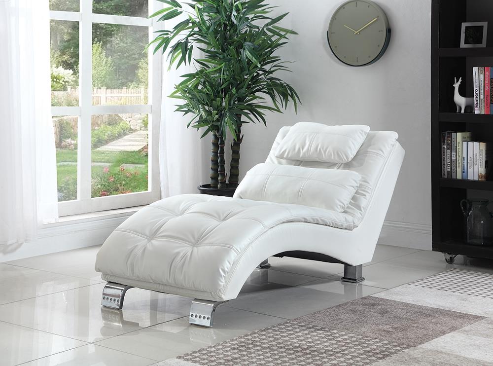 Dilleston - Dilleston Upholstered Chaise White