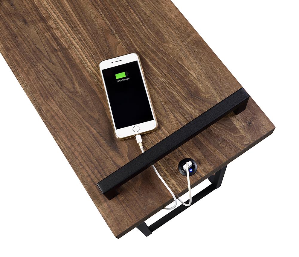 Maxwell - Maxwell C-shaped Accent Table with USB Charging Port