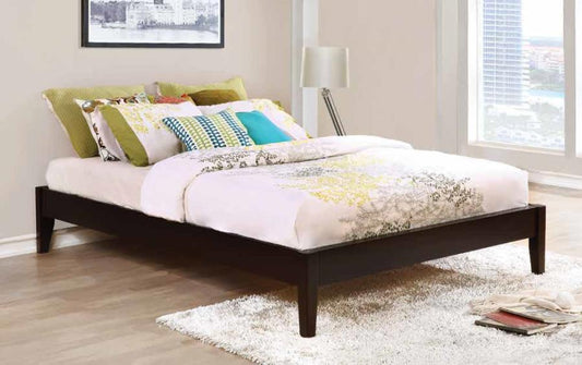 Hounslow - Hounslow Queen Universal Platform Bed Cappuccino