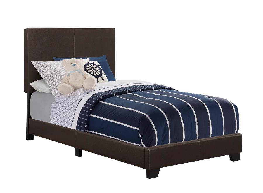 Dorian - Dorian Upholstered Full Bed Brown
