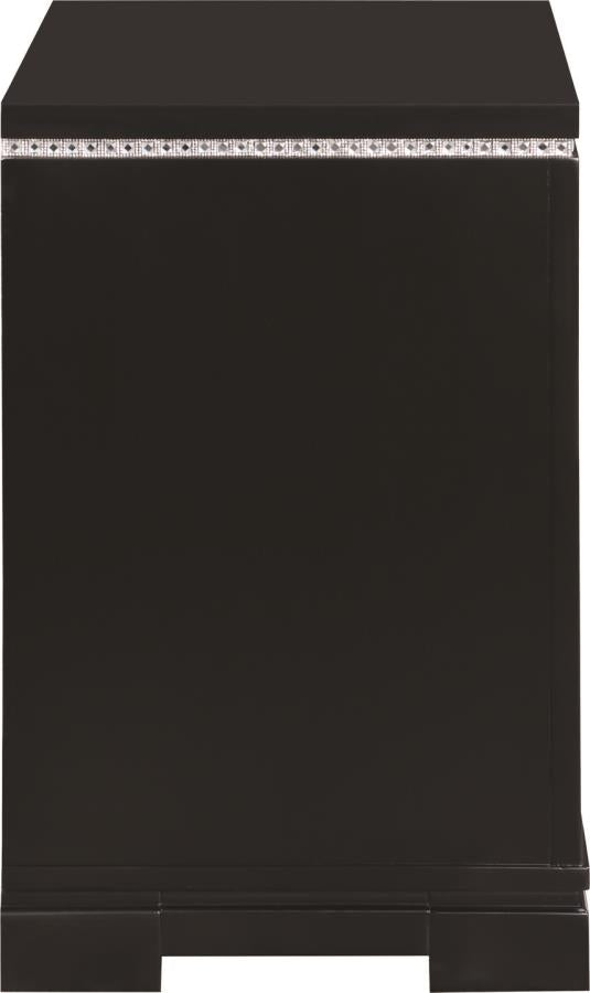 Eleanor - Eleanor Rectangular 3-drawer Nightstand Silver and Black